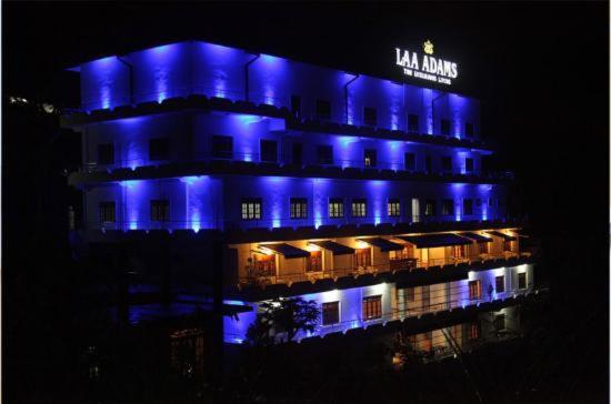 Laa Adams - The Luxurious Living Hotel Хатон Екстериор снимка