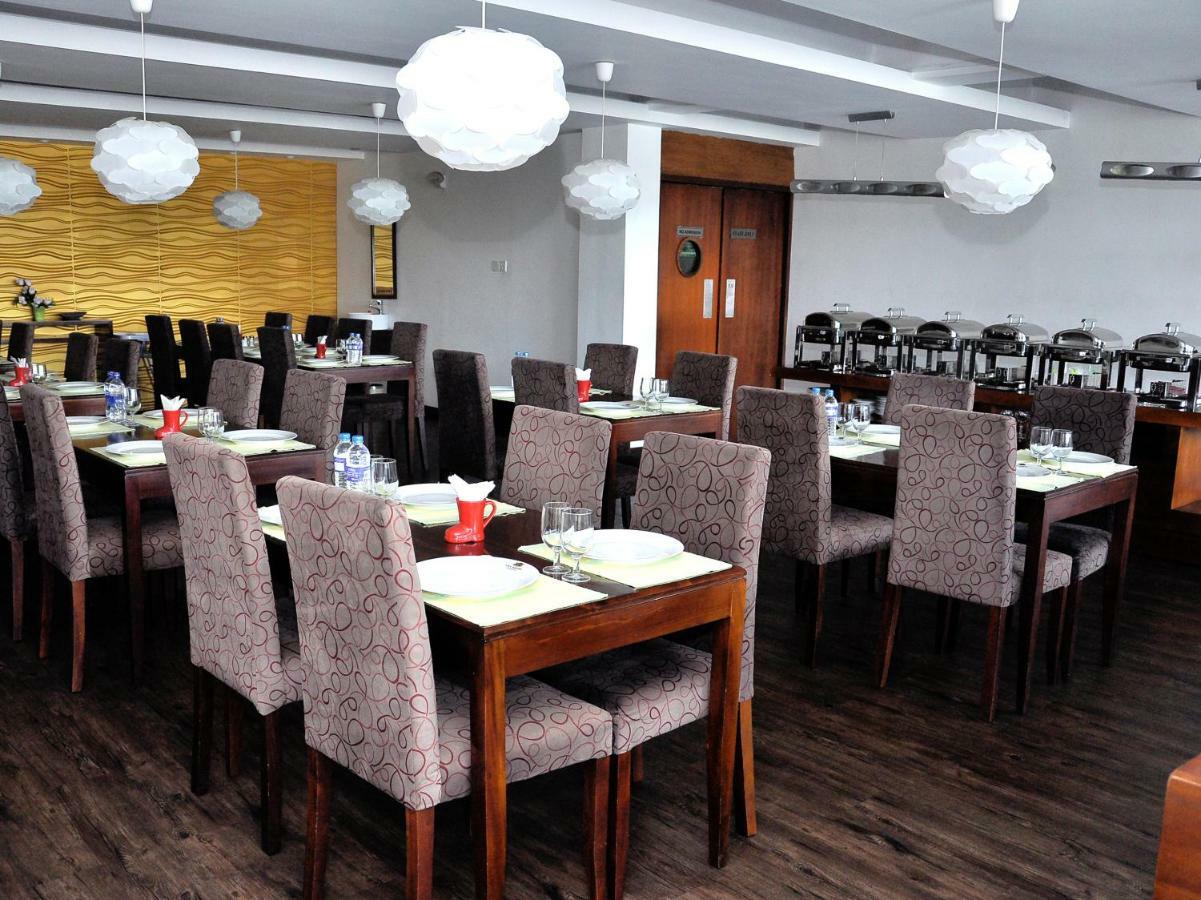 Laa Adams - The Luxurious Living Hotel Хатон Екстериор снимка